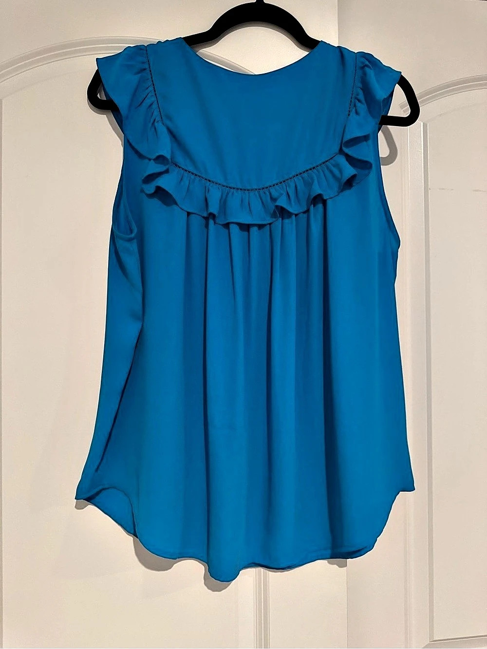 LOFT Ruffled Blouse in Blue Small - Picture 2 of 5